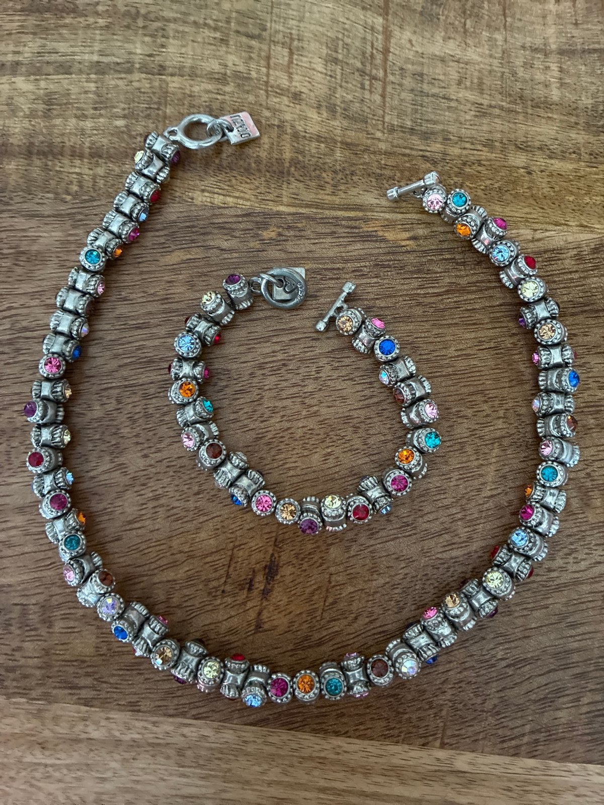 Otazu ketting en armband met gekleurde kristallen, Overige materialen, Overige kleuren, Zo goed als nieuw, Ophalen