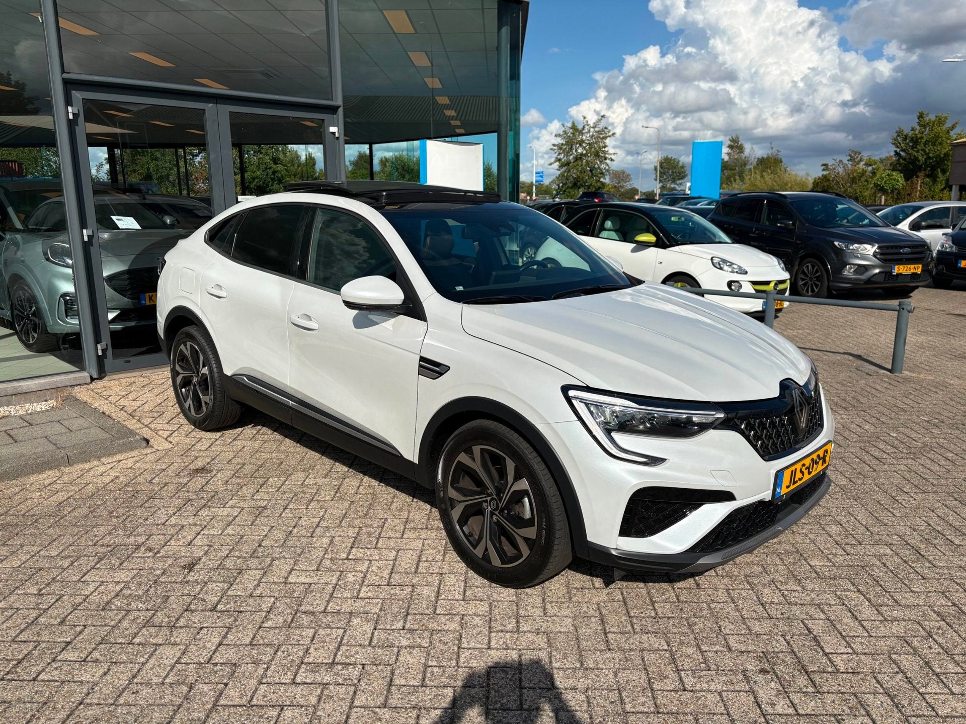 Renault ARKANA 1.3 TCe 140, Auto's, Arkana, Gebruikt, 4 cilinders, Leder en Stof