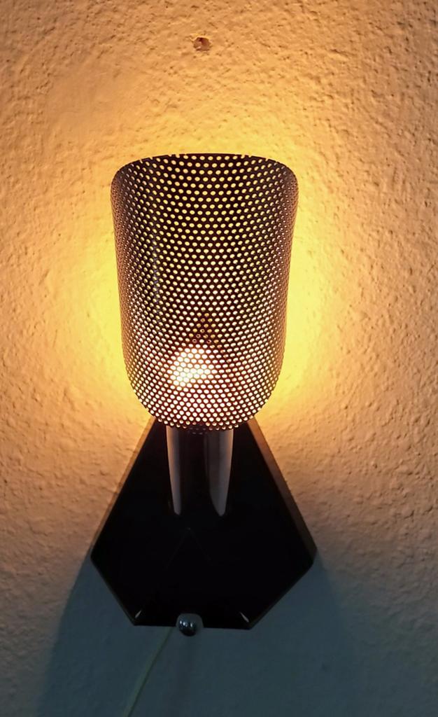 Wandlamp muurlamp kapje geperforeerd Hollywood Regency, Huis en Inrichting, Lampen | Wandlampen, Ophalen