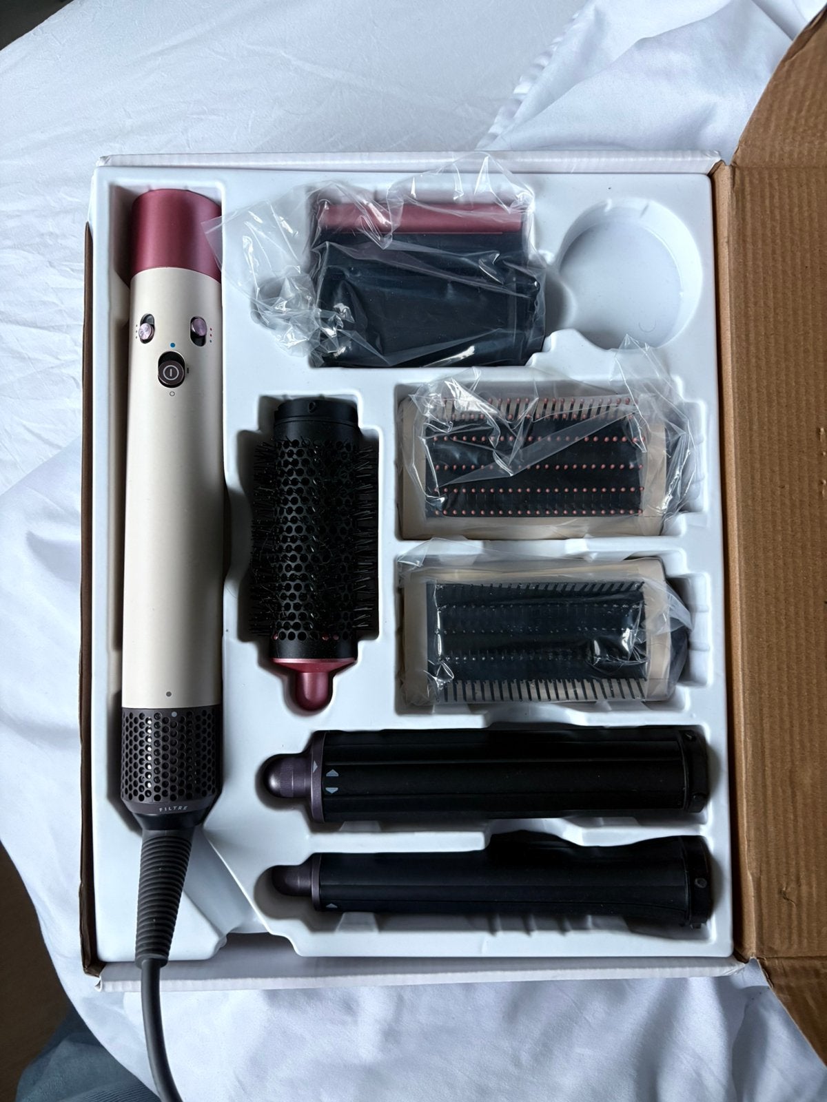 Dyson multifunctionele haarstyler, Witgoed en Apparatuur, Persoonlijke-verzorgingsapparatuur, Nieuw, Haarverzorging, Ophalen