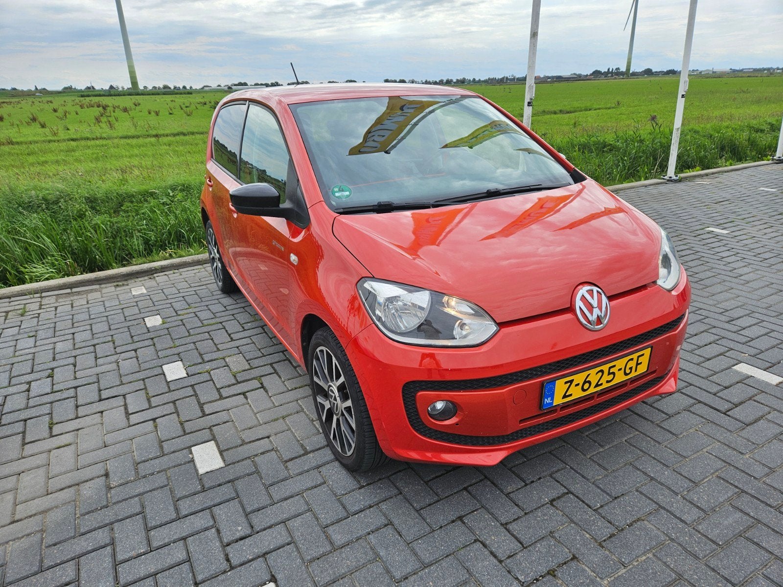 Volkswagen Groove up! 1.0 60PK 5D 2013, Auto's, Voorwielaandrijving, Up!, Overige kleuren, 4 stoelen
