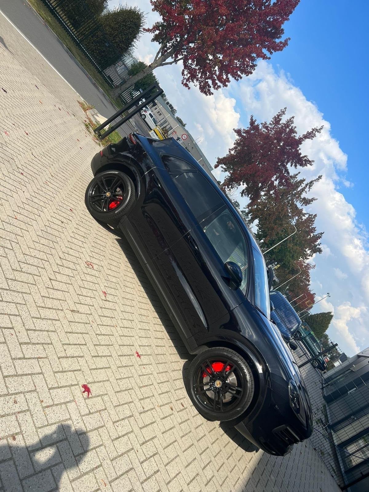 Porsche Cayenne 2.9 V6 440pk Tiptronic S 2018 Zwart, Auto's, Automaat, Cayenne, 138 €/maand, Zwart