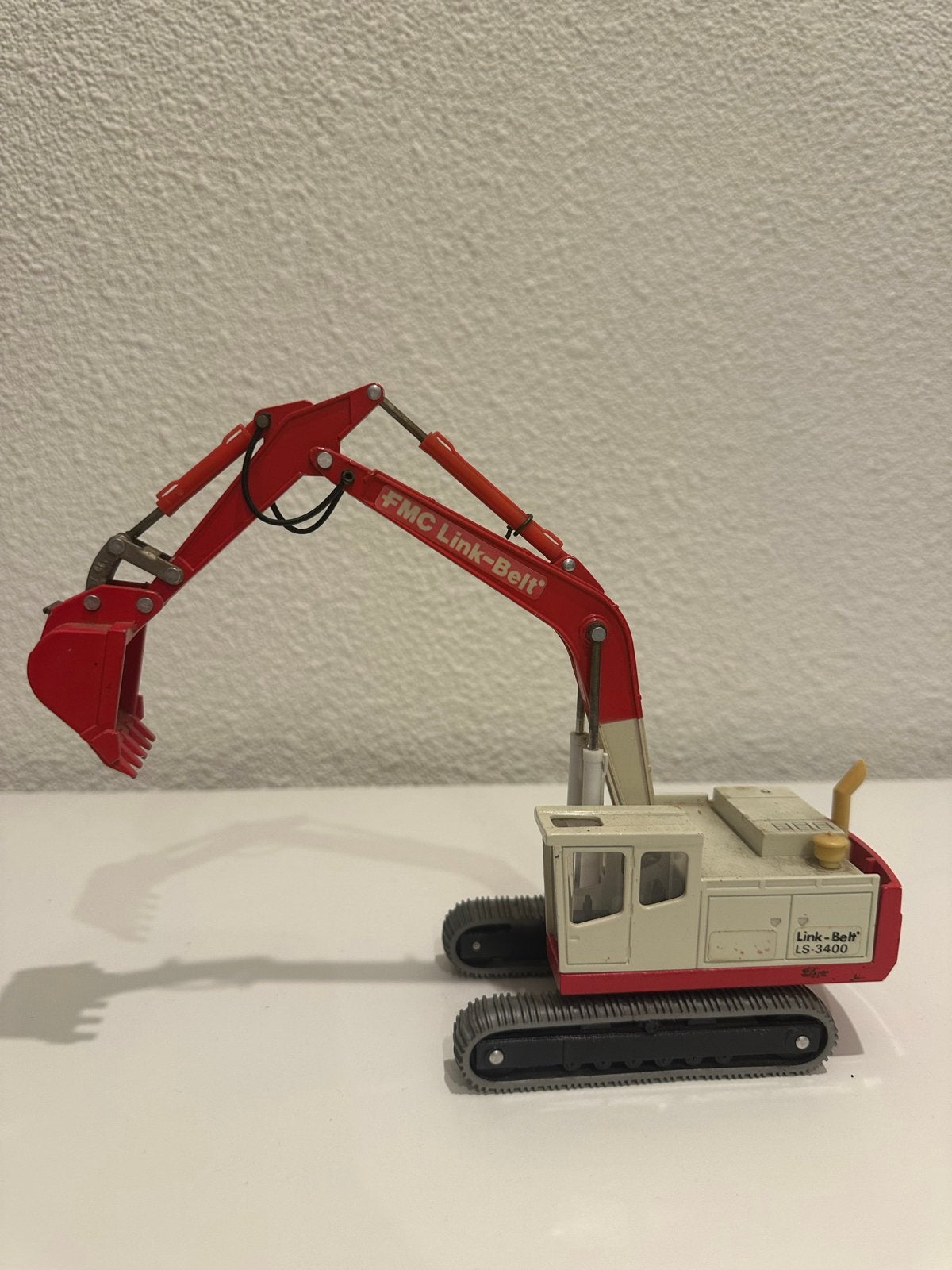 Vintage Yonezawa Toys Graafmachine - Made in Japan, Hobby en Vrije tijd, Ophalen of Verzenden, Gebruikt, Hijskraan, Tractor of Landbouw
