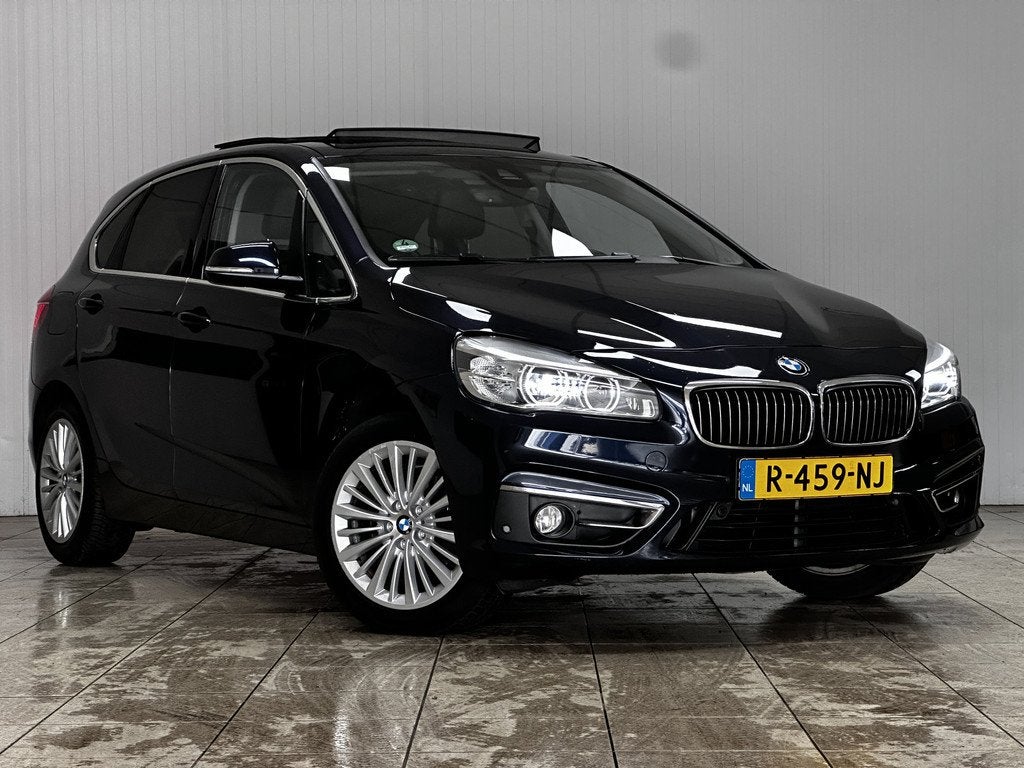 BMW 2 Serie Active Tourer 220i High Executive/ Automaat/ Ope, Auto's, BMW, 1998 cc, 730 kg, Blauw, Leder