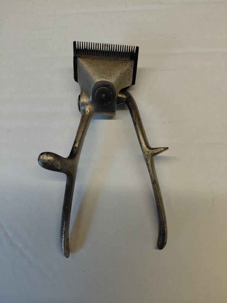 Hand haarknipper, Antiek en Kunst, Antiek | Gereedschap en Instrumenten, Ophalen of Verzenden