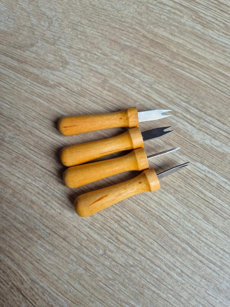 Set van 4 maïskolvenhouders met houten handvat, Antiek en Kunst, Antiek | Bestek, Ophalen of Verzenden