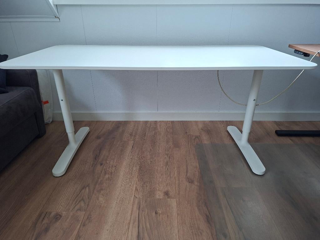 Bureau, Ophalen, In hoogte verstelbaar, Gebruikt