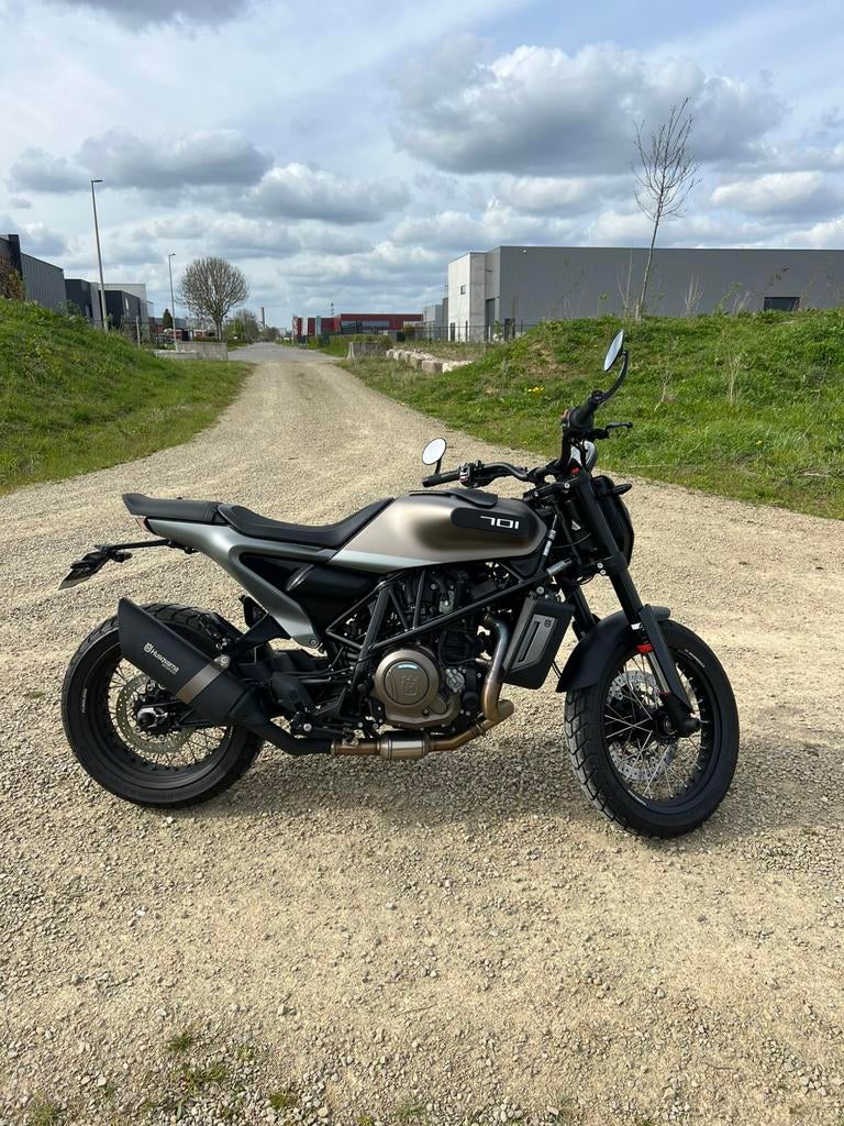 Husqvarna Svartpilen 701, 2020, 2400 km, Topstaat, Ophalen