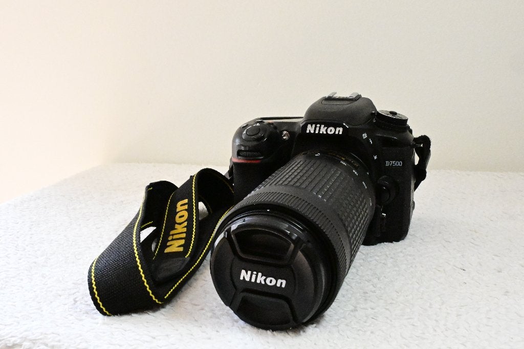 Nikon D7500, Spiegelreflex, Zo goed als nieuw, Nikon, Geen optische zoom