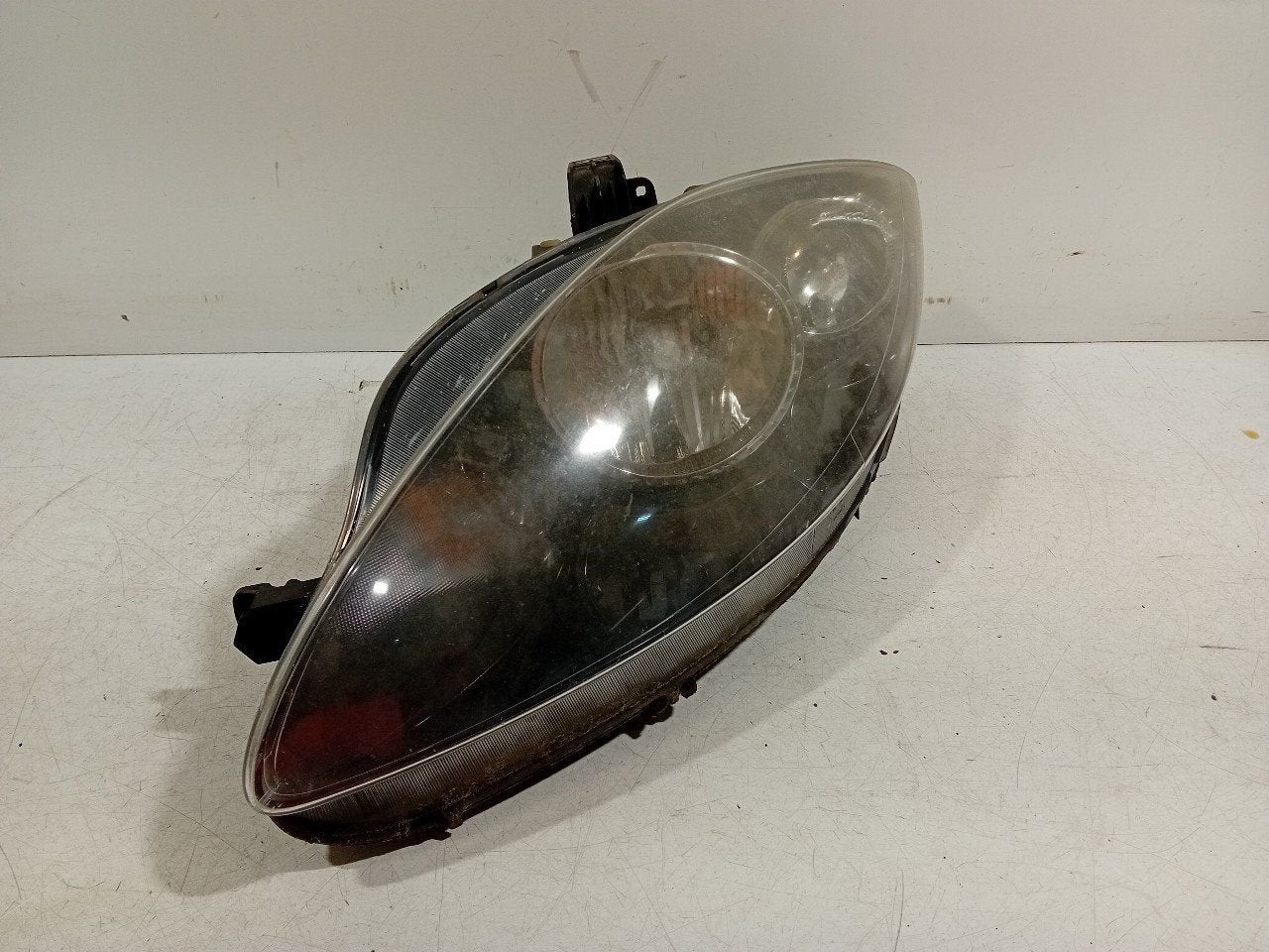 Koplamp links Seat Altea, Onderdelen@venauto.nl, Van der Ven Autorecycling B.V., Gebruikt, Ettenseweg 76, 4706 PB Roosendaal, The Netherlands