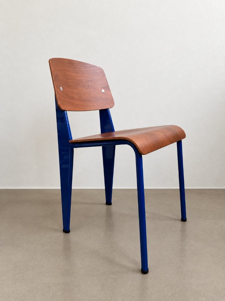 Vitra Jean Prouvé Standard chair, Yves Klein blauw, Ophalen, Blauw, Nieuw, Scandinavian Design