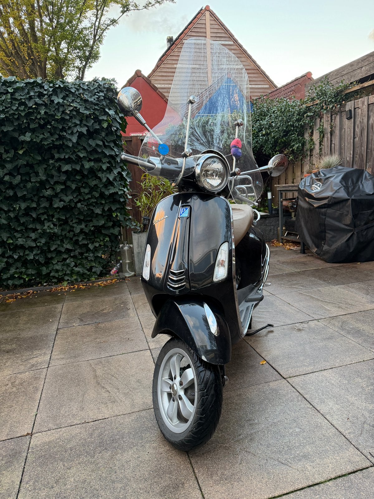 Vespa Primavera zwart, 23.xxx km, motorisch in orde, Gebruikt, Overige modellen, Maximaal 45 km/u, Ophalen of Verzenden