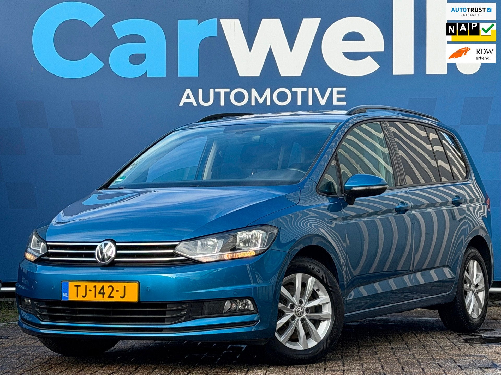 Volkswagen Touran 1.2 TSI Comfortline|2e Eigenaar|Trekhaak|C, Voorwielaandrijving, Dealer onderhouden, Stof, Gebruikt