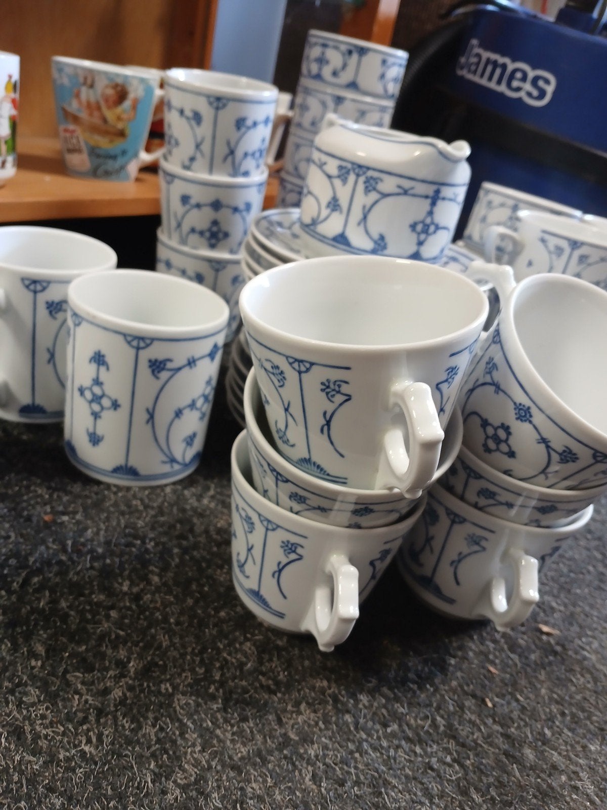 Jäger Eisenberg Porseleinen Servies - Zwiebelmuster, Antiek en Kunst, Ophalen of Verzenden