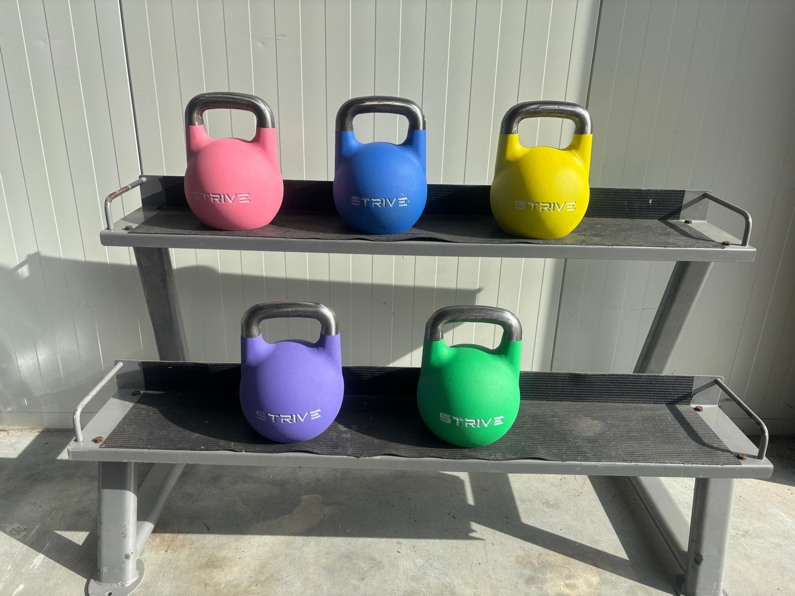 Nieuwe Strive Competitie Kettlebell Set (8-24 kg), Sport en Fitness, Fitnessmaterialen, Strive, Ophalen of Verzenden, Kettlebell