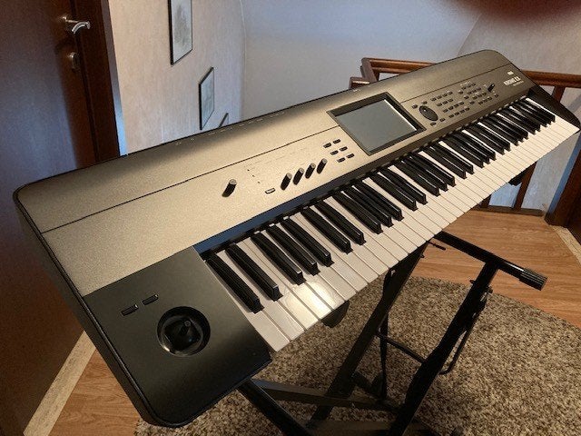 Korg Krome, Muziek en Instrumenten, Ophalen, Met koffer of flightcase, Korg, Zo goed als nieuw