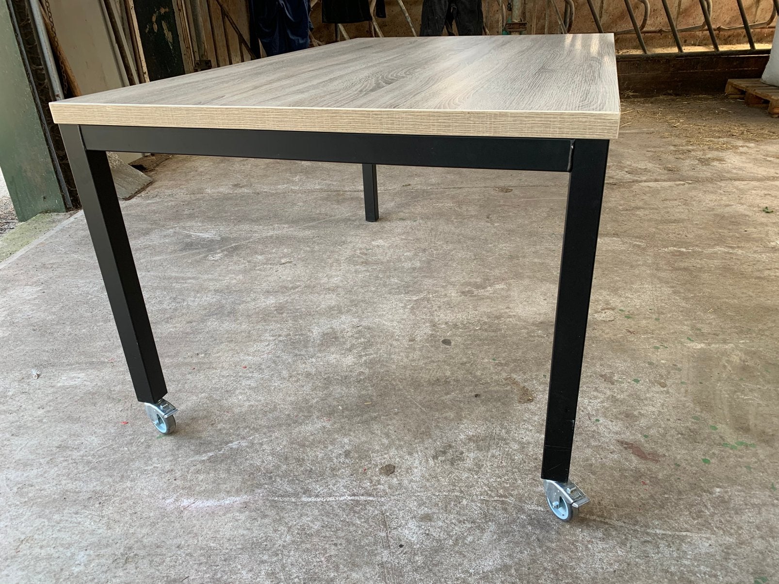 Tafel kantoortafel kantinetafel eettafel z.g.a.n., Ophalen, Rechthoekig, 150 tot 200 cm, 50 tot 100 cm