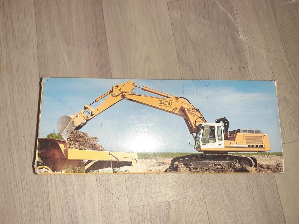 Conradt Liebherr R 954B, Ophalen of Verzenden