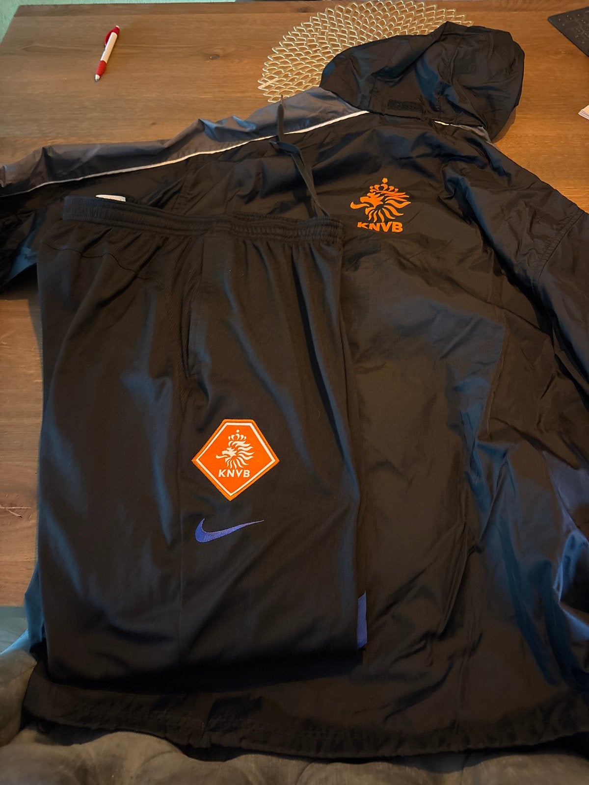 KNVB Nike Trainingspak Zwart - Maat M, Maat 48/50 (M), Zwart, Ophalen of Verzenden, Zo goed als nieuw