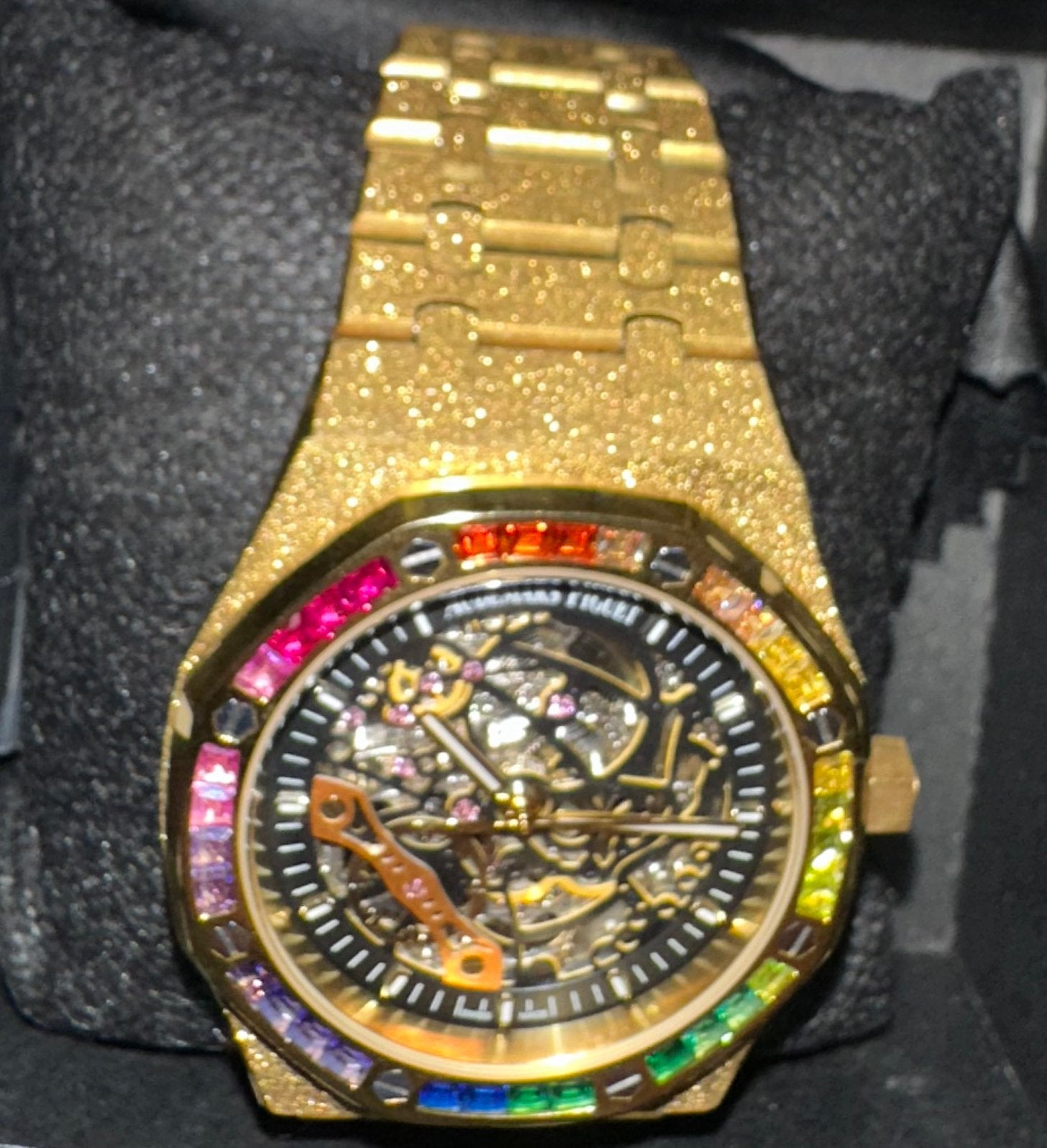 Rainbow frosted skeleton AP, Sieraden, Tassen en Uiterlijk, Overige merken, Staal, Polshorloge, Nieuw
