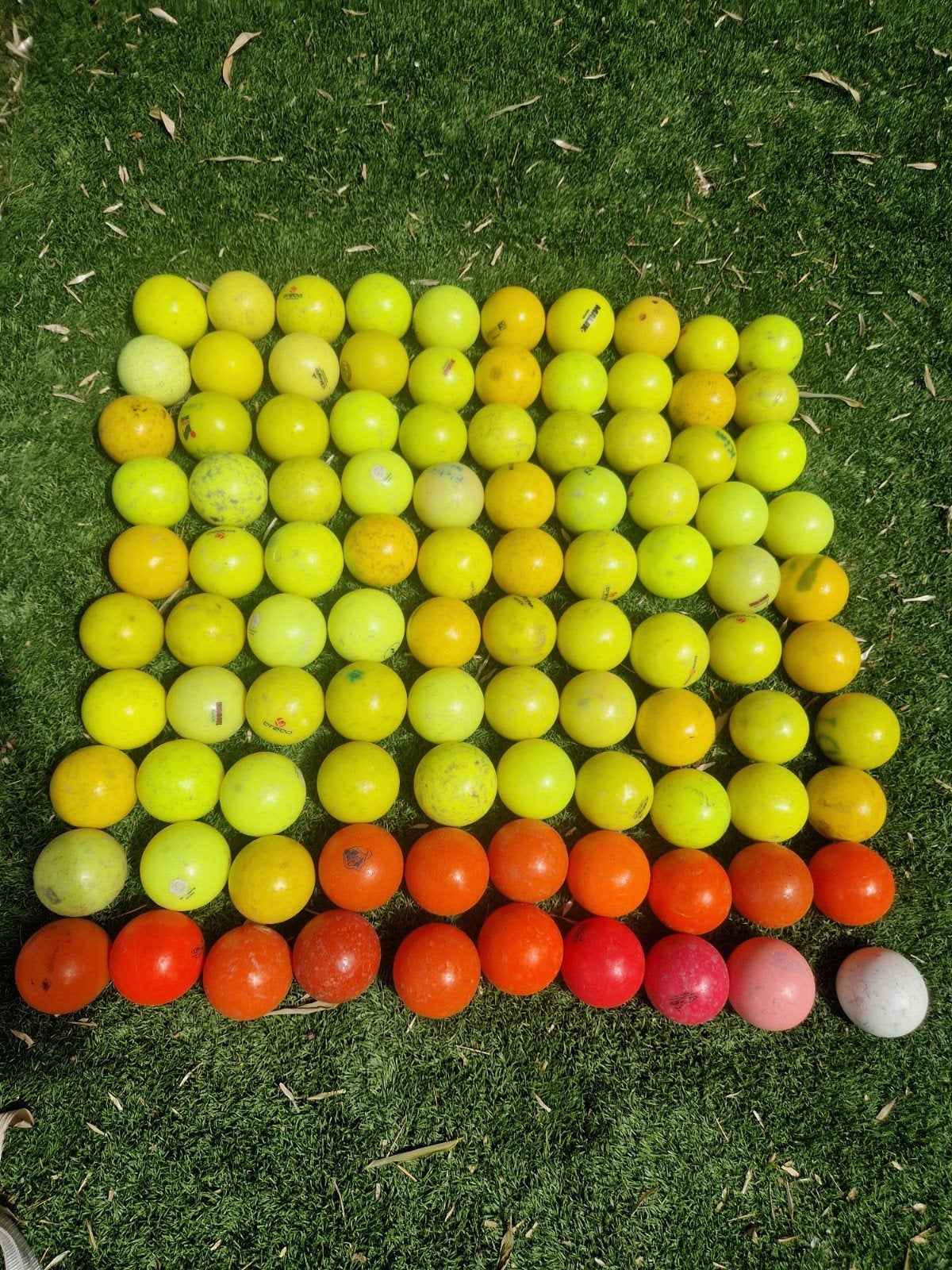 100 zaal hockeyballen, Sport en Fitness, Ophalen of Verzenden, Gebruikt, Bal