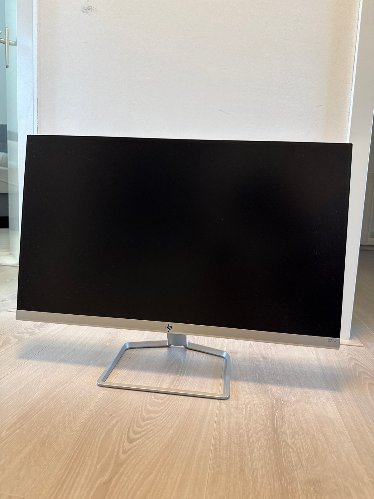 HP 27fw 27-inch Full HD Monitor, Computers en Software, Monitoren, Ophalen, HDMI, IPS, Kantelbaar