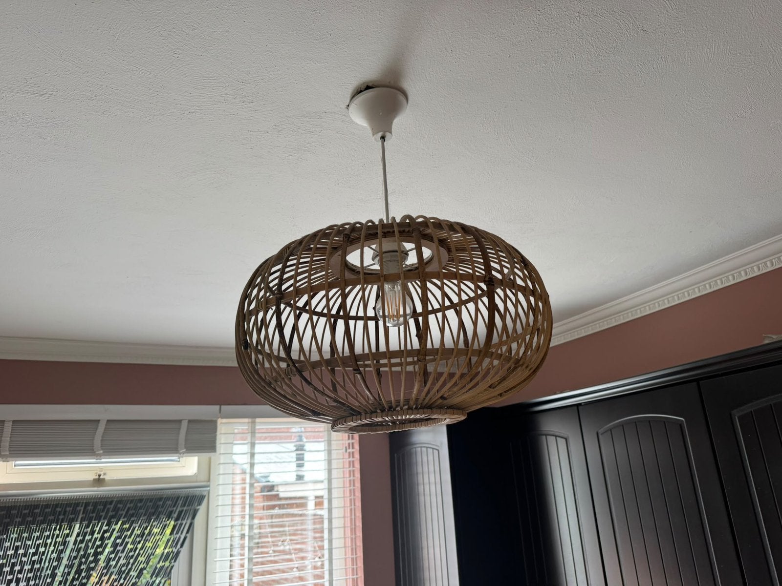 Te koop: rieten hanglamp, Huis en Inrichting, Ophalen, Zo goed als nieuw