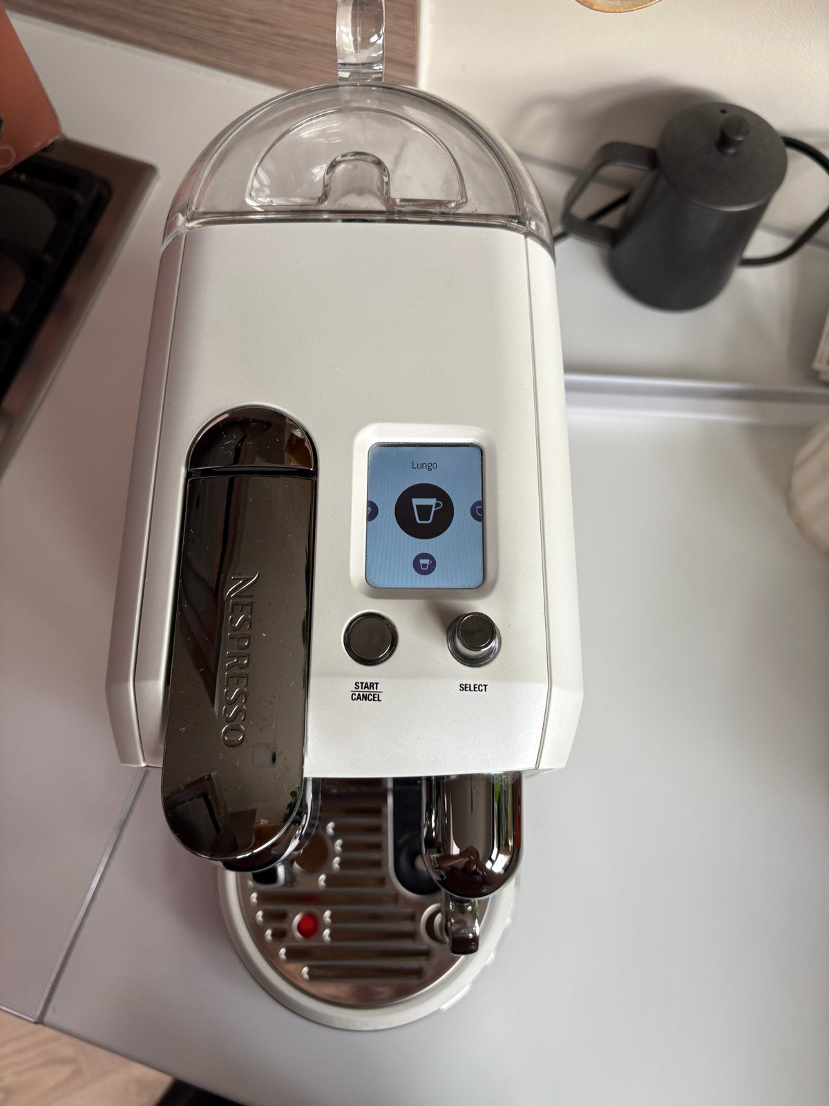 Foto 5 van Nespresso Creatista Plus Defect