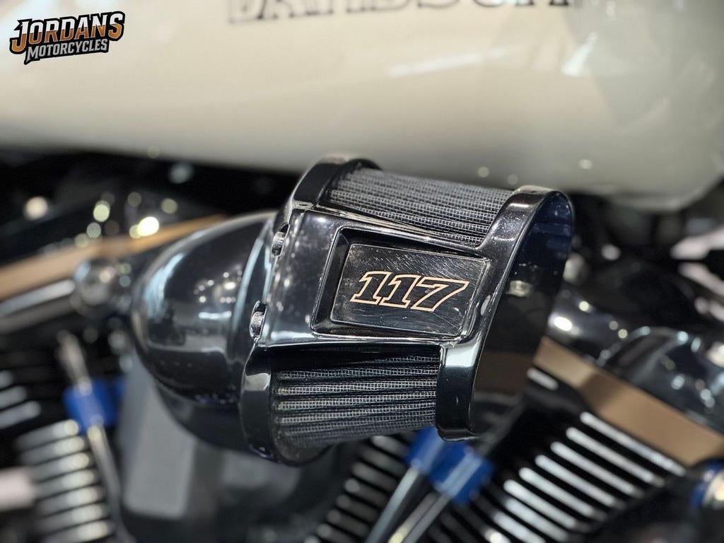 HARLEY-DAVIDSON FLTRXST ROAD GLIDE ST 117CI 5HD (bj 2023), 2 cilinders, HARLEY-DAVIDSON, Bedrijf, Onbekend