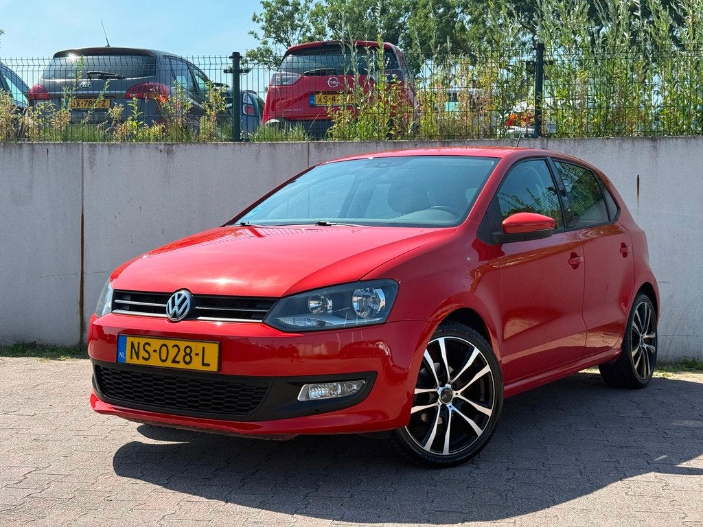 Volkswagen Polo 1.4-16V Highline/AUTOMAAT/LEDER/NAVI/PDC/CRU, Auto's, Volkswagen, Euro 5, Zwart, Bedrijf, 1000 kg