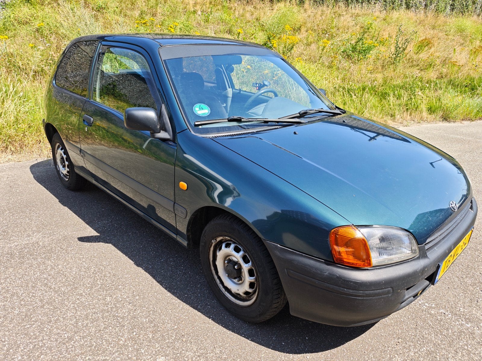 Toyota Starlet 1.3 16V AUT 1998 Groen, Automaat, 4 cilinders, Starlet, 400 kg