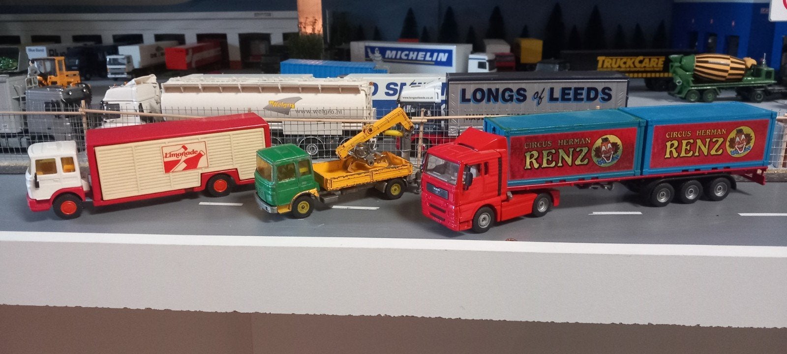 3x MAN 1/50, Ophalen of Verzenden, Bus of Vrachtwagen