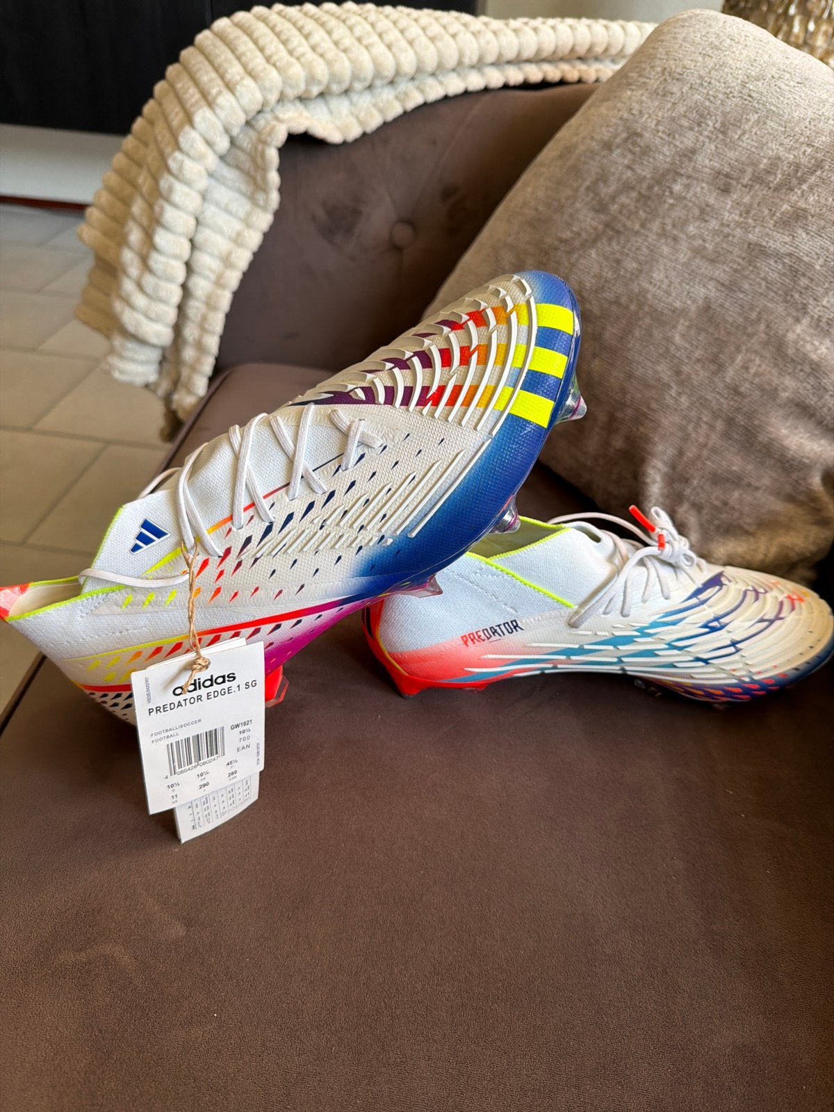 Adidas Predator Edge.1 SG voetbalschoenen, maat 45 1/3, nieu, Maat XS of kleiner, Ophalen of Verzenden, Nieuw, Schoenen