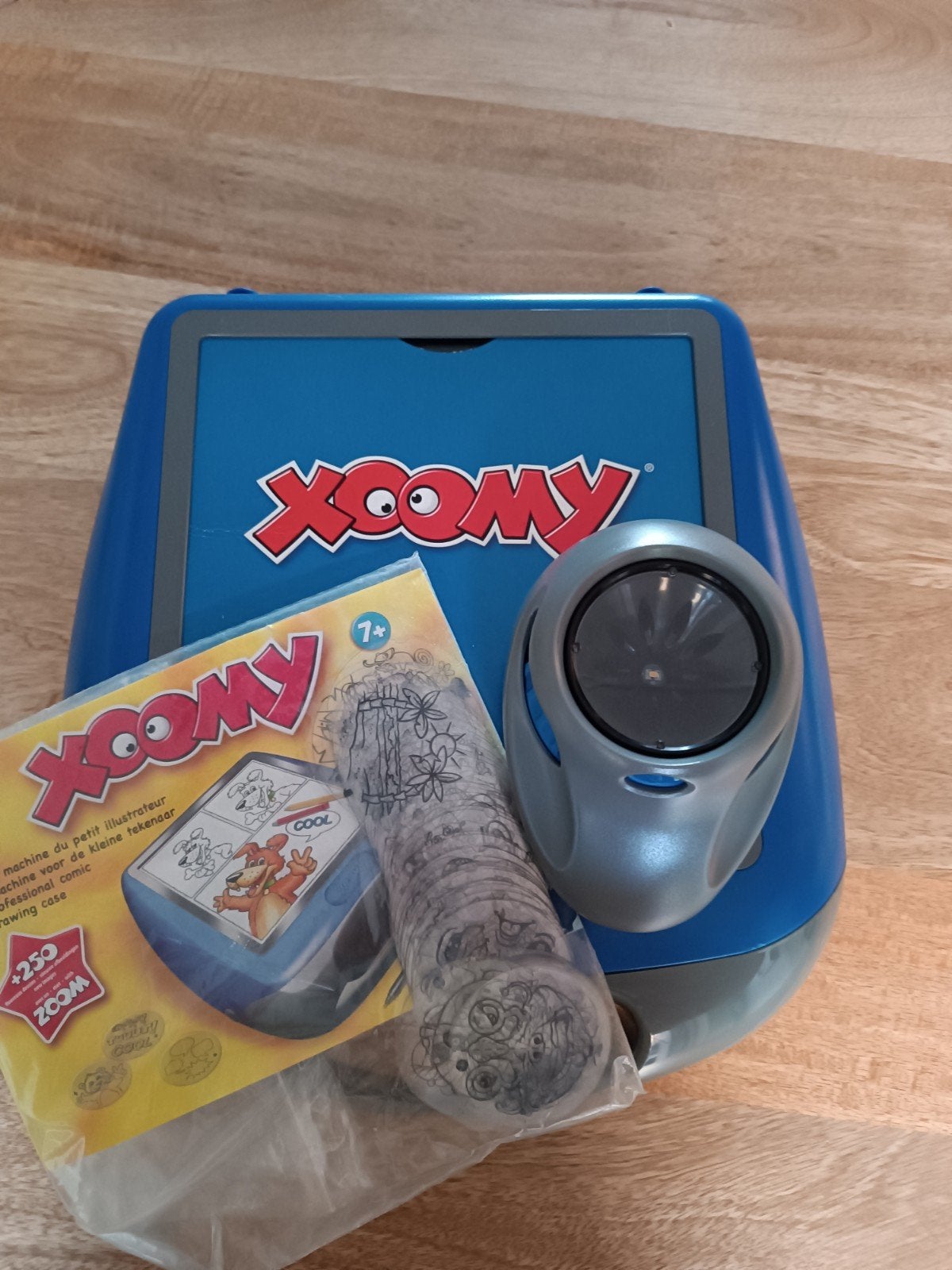 xoomy tekenprojector van Ravensburger, Hobby en Vrije tijd, Tekenen, Ophalen of Verzenden, Gebruikt, Overige typen