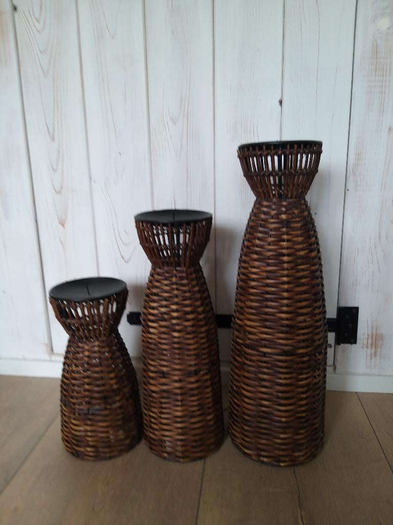 grote rotan set kandelaren, Ophalen of Verzenden, Zo goed als nieuw, Overige materialen, Minder dan 25 cm