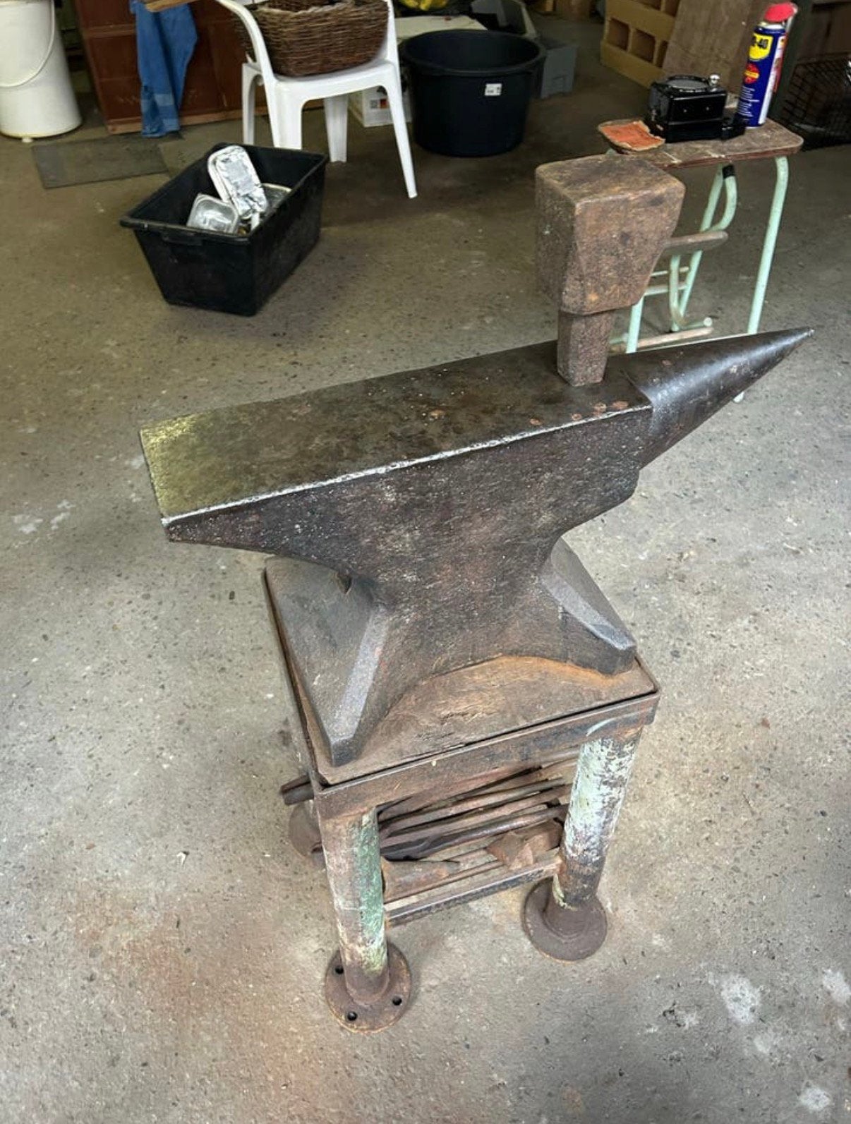 Origineel Söderfors Aambeeld 98 kg – Zweedse topkwaliteit, Antiek en Kunst, Antiek | Gereedschap en Instrumenten, Ophalen