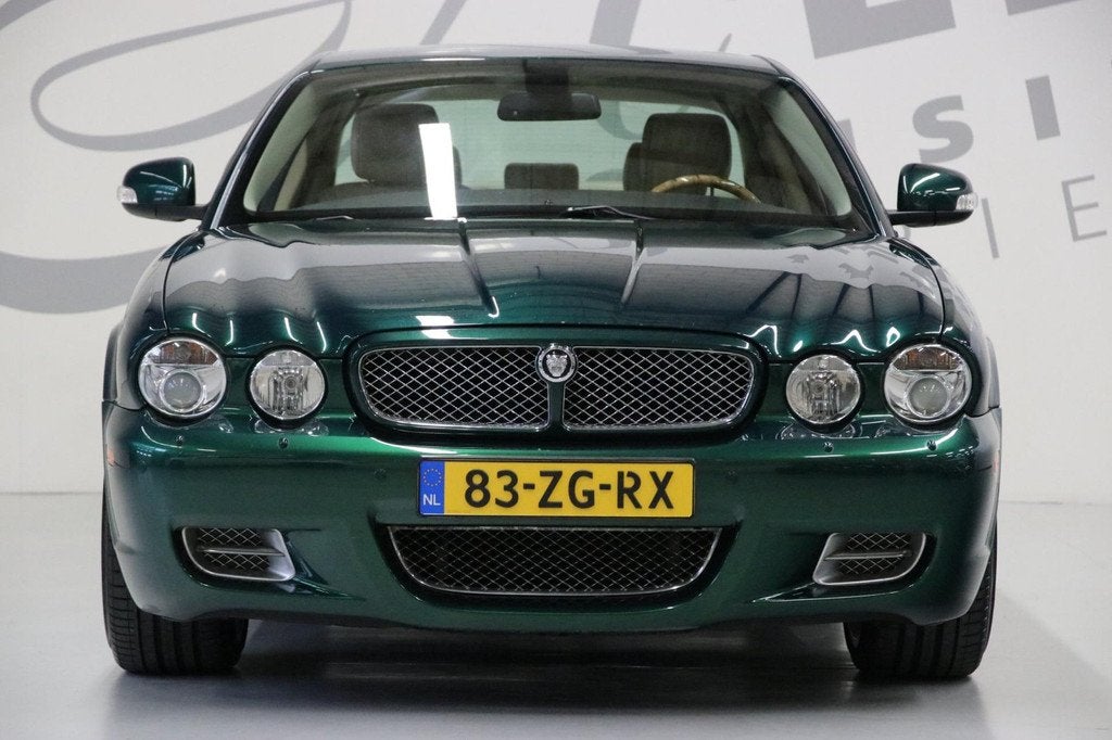 Jaguar XJ 4.2 V8 Memory/NAP/Origineel NL, Auto's, Jaguar, Automaat, Achterwielaandrijving, Gebruikt, Bedrijf