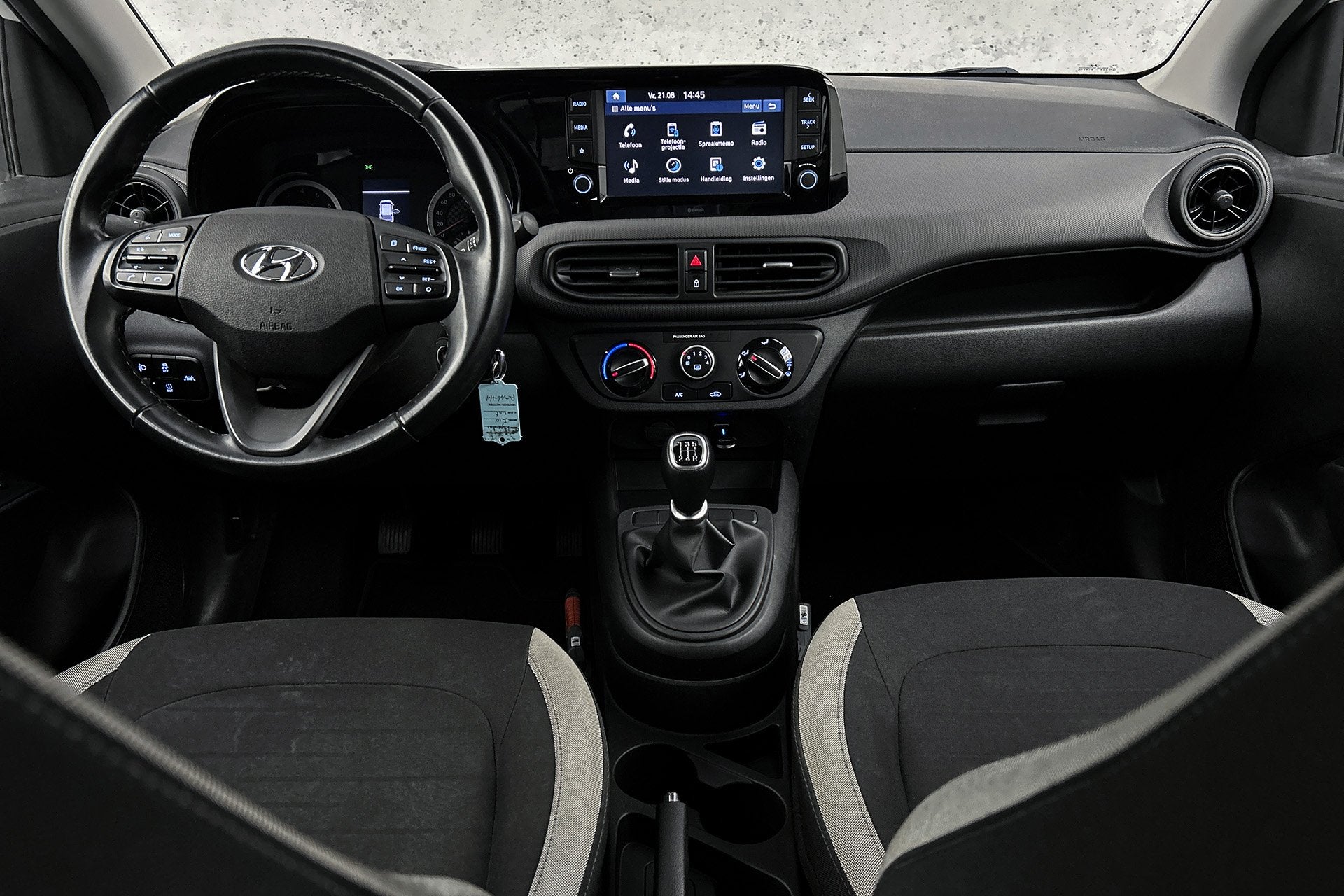Hyundai i10 1.0 Comfort | Cruise control | Apple Carplay | A, Auto's, Voorwielaandrijving, Gebruikt, 899 kg, Met garantie (alle)