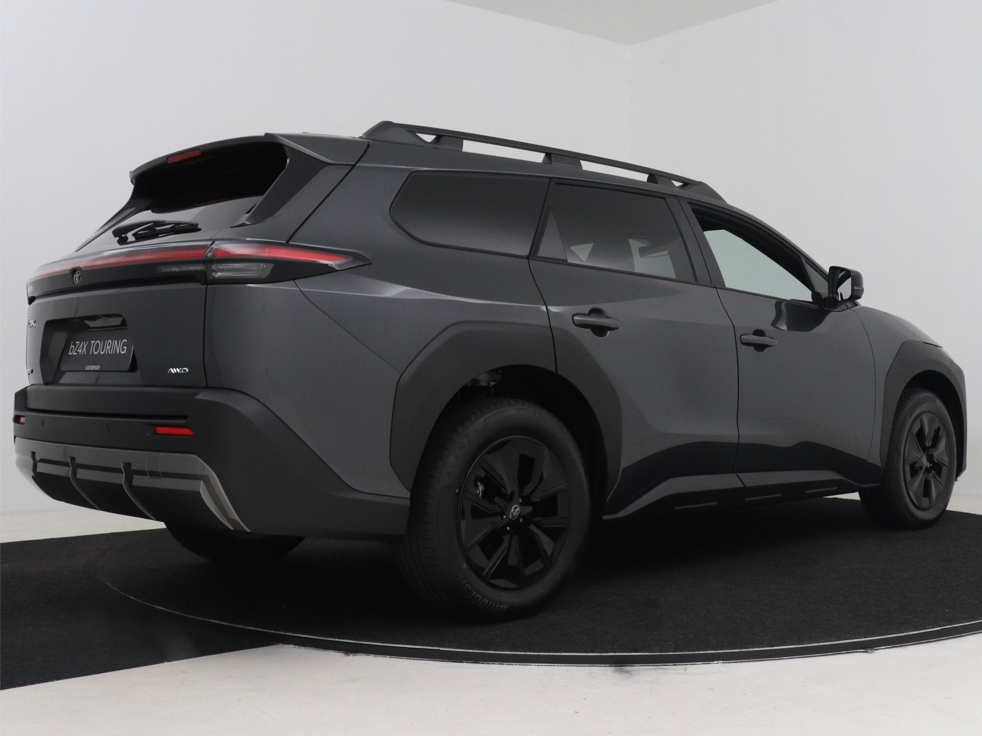 Toyota bZ4X Touring Dynamic AWD 75 kWh (bj 2026, automaat), Automaat, 12 maanden, Zwart, Automatische klimaatregeling