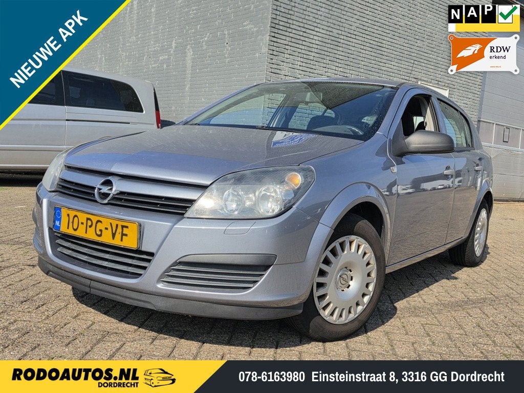 Opel Astra 1.6 Essentia 5-Drs LPG Nieuwe APK ✅ (bj 2004), Auto's, 15 km/l, Gebruikt, 4 cilinders, 1209 kg