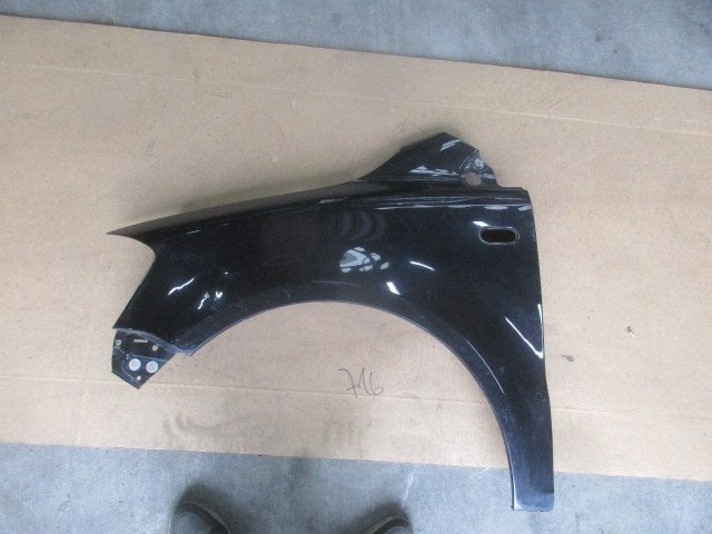 spatbord fox 5z0821155 links zwart 2005 2011, Niet ingevuld, Gebruikt, Volkswagen, Spatbord