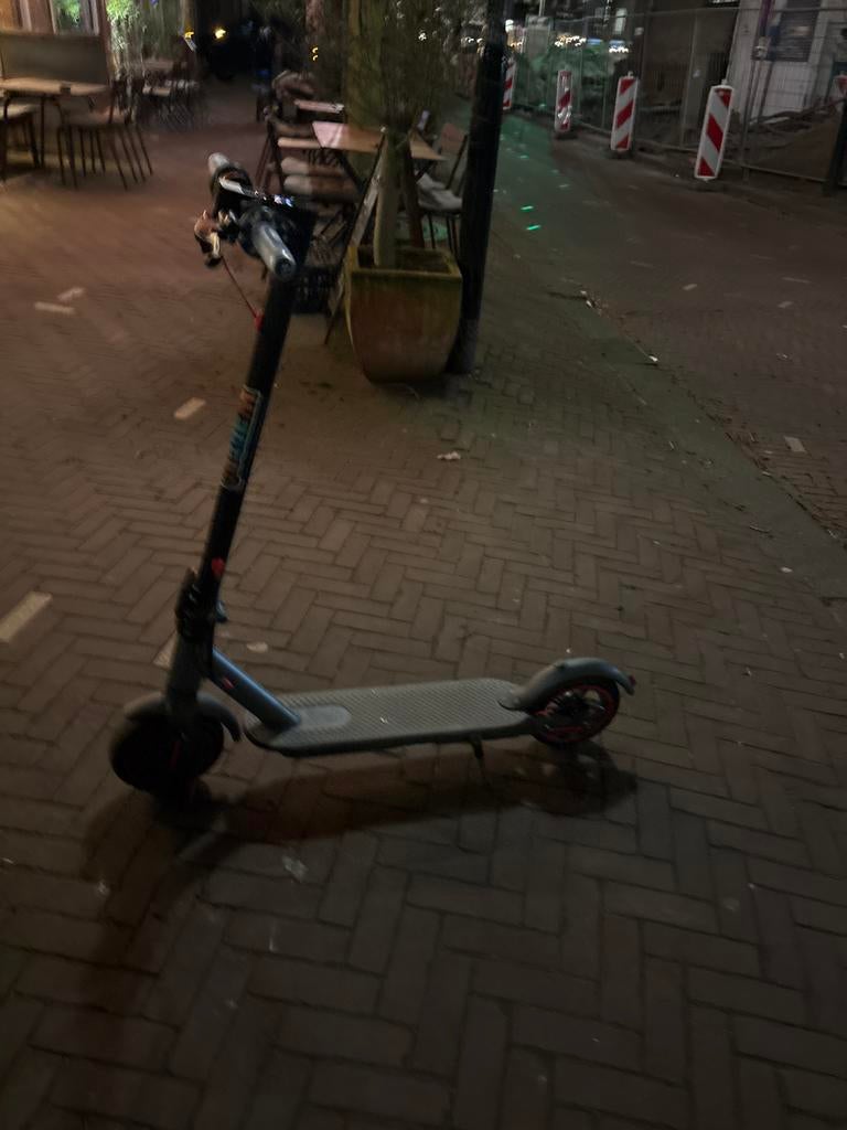 Qmwheels Opvoerbare E-step 30km/u met Pro Taper Handvatten, Fietsen en Brommers, Steps, Ophalen of Verzenden, Gebruikt, Elektrische step (E-scooter)