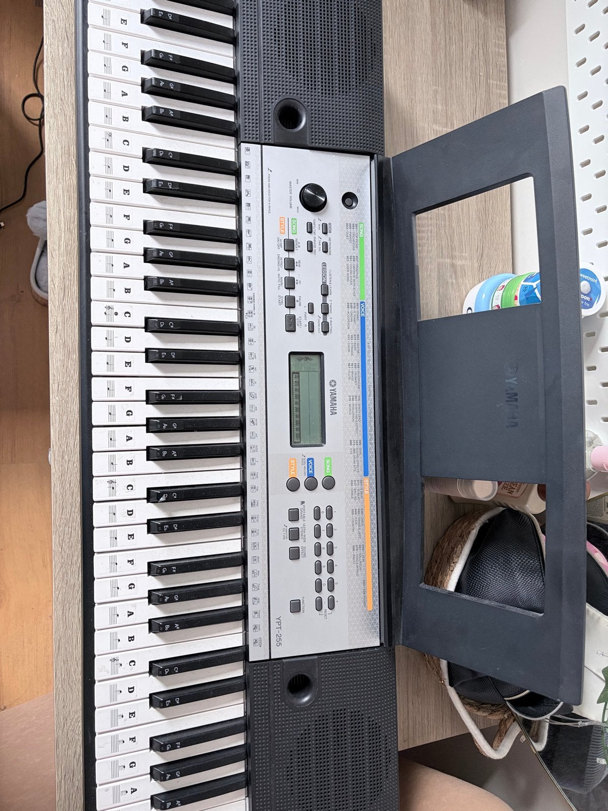 Yamaha YPT-255 Keyboard met standaard en boekje, Ophalen, 61 toetsen, Yamaha, Zo goed als nieuw