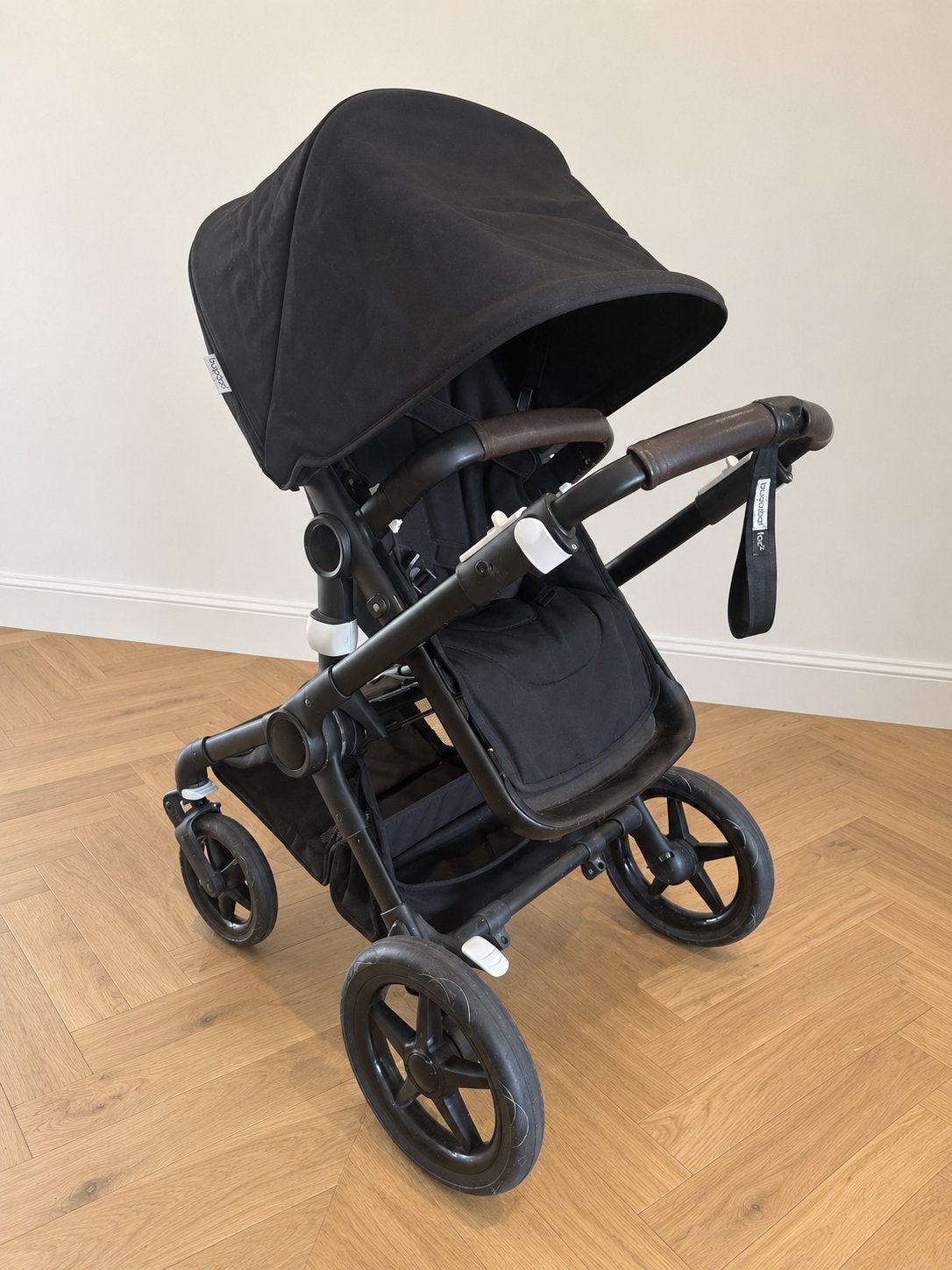Bugaboo Fox 2 all black - in goede staat, Luchtbanden, Bugaboo, Ophalen of Verzenden, Zo goed als nieuw