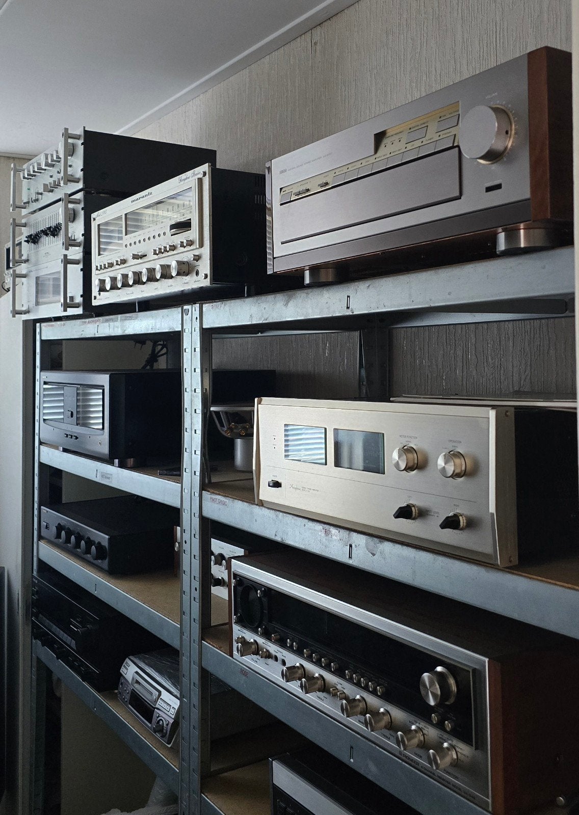 zeldzaam versterker en equalizer audio vintage, Marantz, Ophalen of Verzenden, Zo goed als nieuw, 120 watt of meer