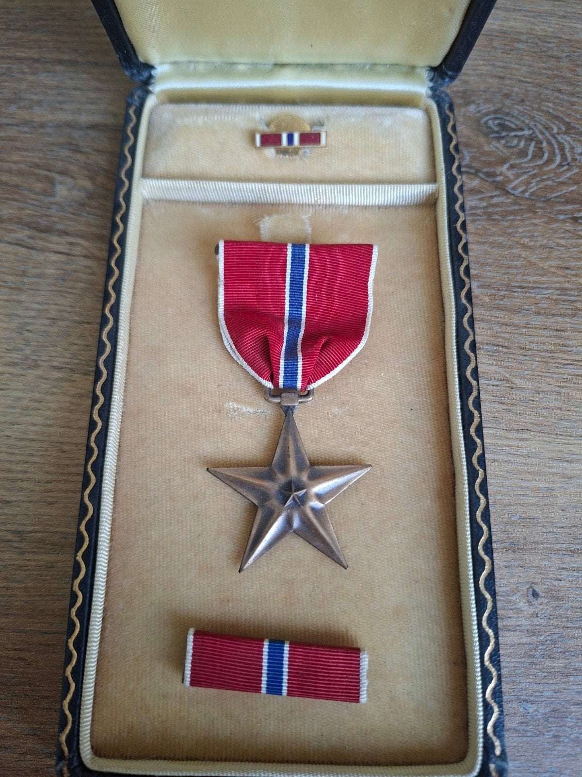 WW2 US Bronze star medal, Ophalen of Verzenden, Amerika, Embleem of Badge