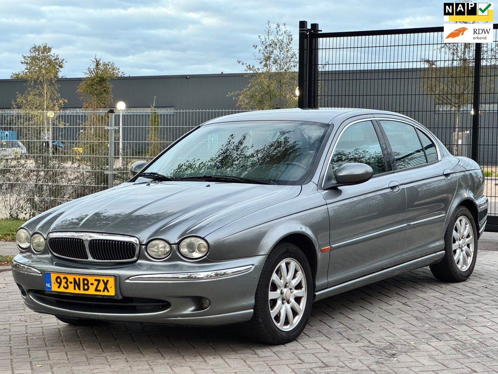Jaguar X-type 2.0 V6 Business Edition, Auto's, Voorwielaandrijving, 730 kg, Gebruikt, 156 pk