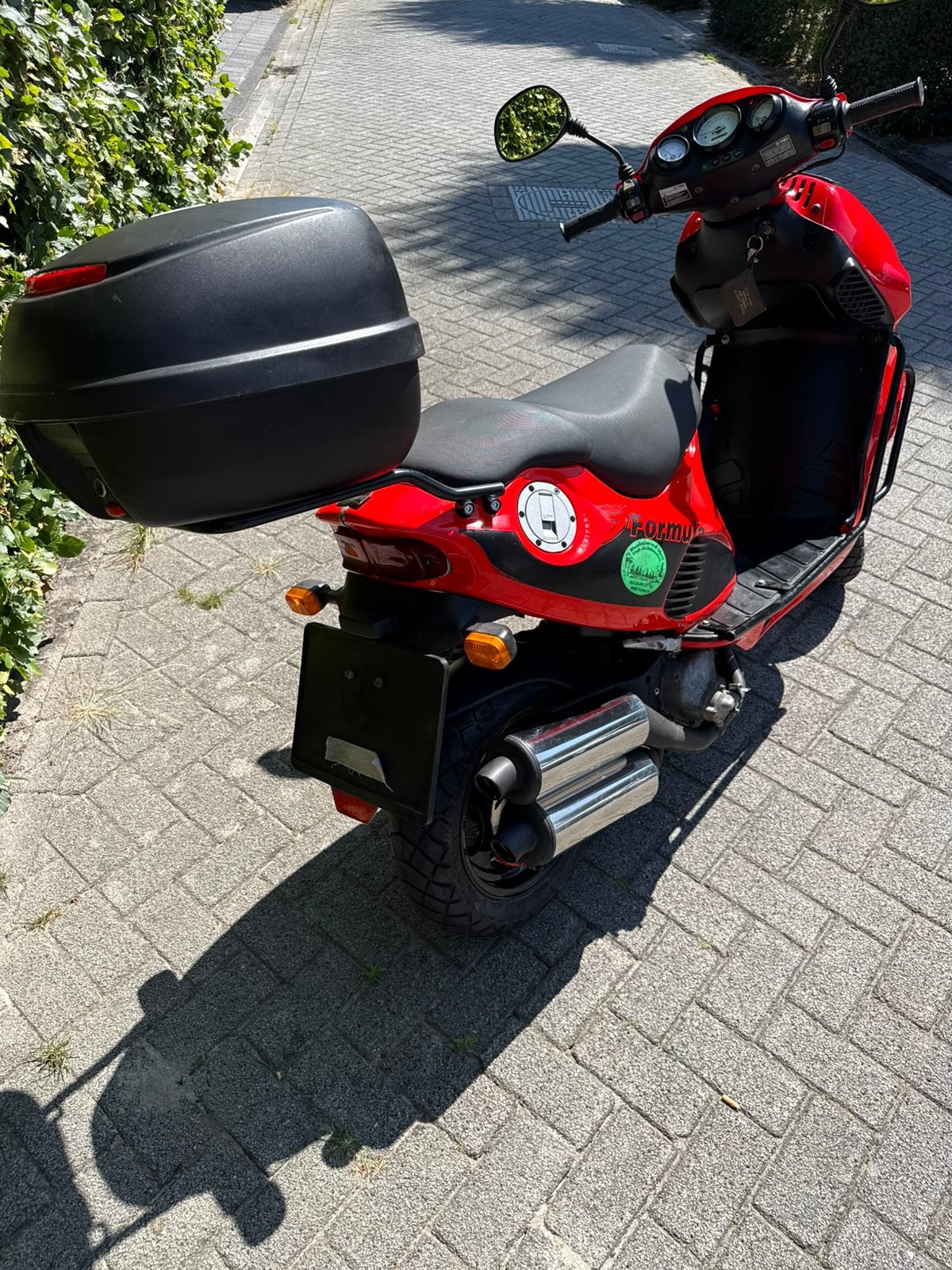 Italjet formula TWIN 125cc. 2t 2 cilinder. Beugelset. 4k km, Ophalen, Zo goed als nieuw, Tweetakt