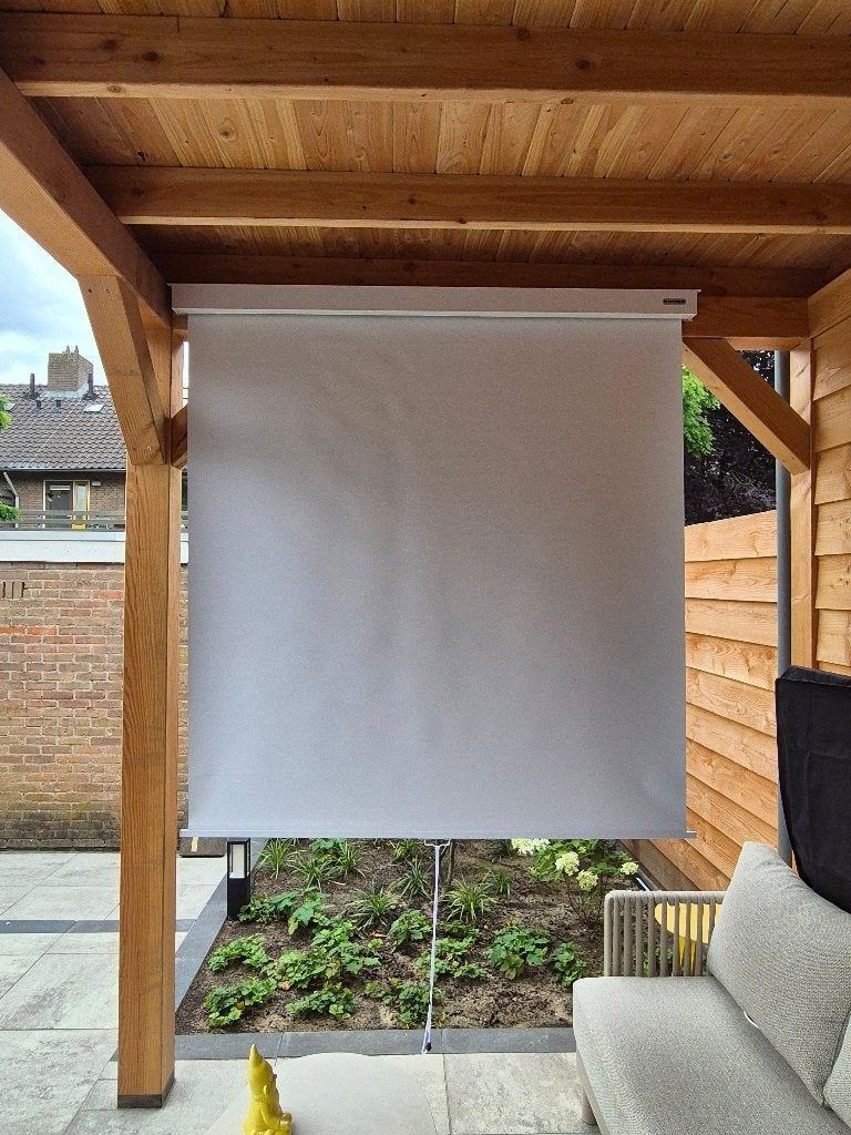 projectiescherm 170 x 165 in stalen bak, Ophalen, Handmatig, Zo goed als nieuw