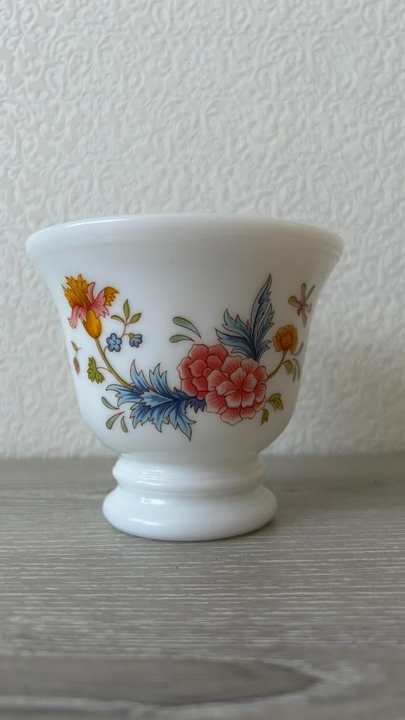 Avon opaline melkglas gebloemd windlichtje, Overige materialen, Wit, Ophalen of Verzenden, Zo goed als nieuw